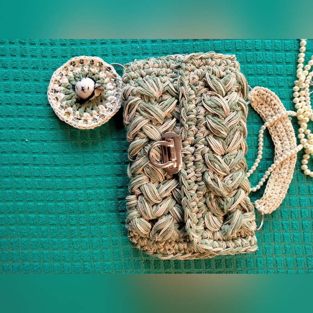 Handmade Crossbody crochet cloth line knitting bag